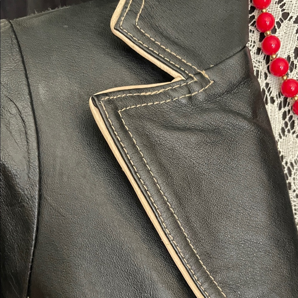Women's Black Leather Blazer with Contrast Stitching - Picture 6 of 9